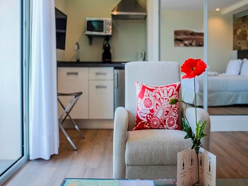 H Boutique La Caleta Bay